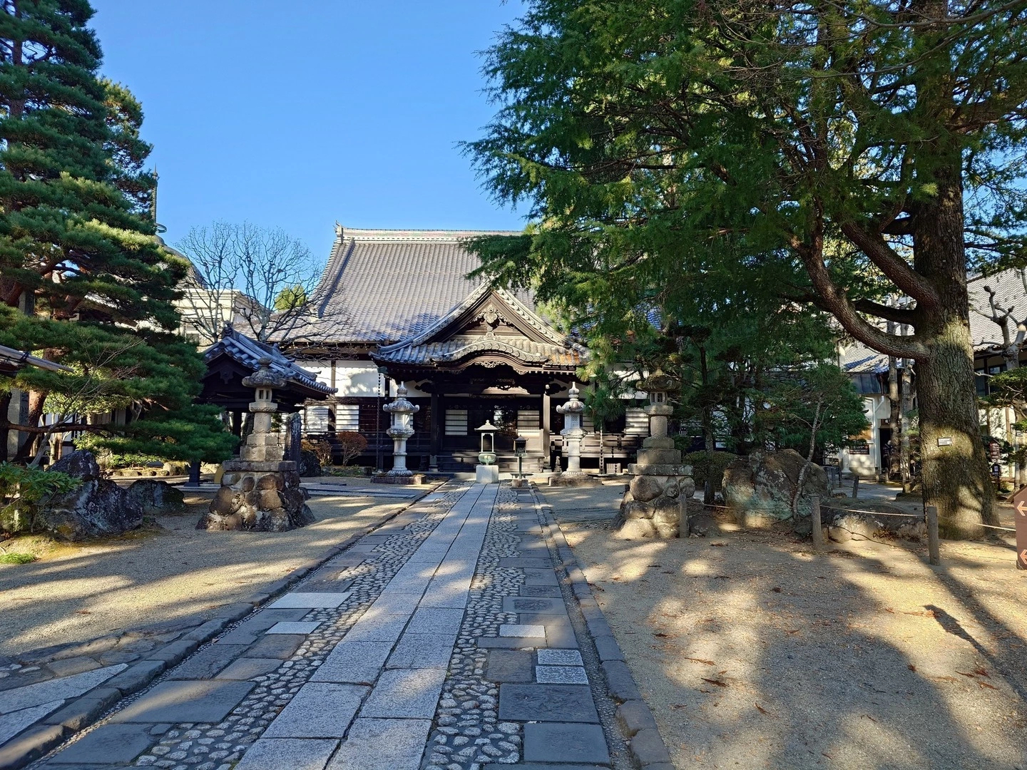 本寺様へ年末のご挨拶に伺いました!